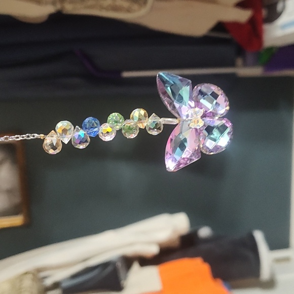 Suncatcher Crystal Butterfly Comes In Blue Green Blue And Yellow - Picture 5 of 9